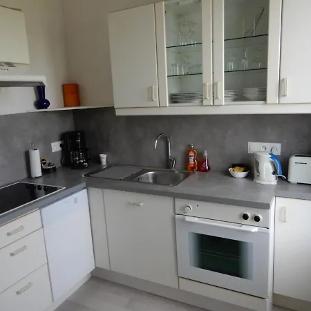 Caprices De Avec Grand Balcon Et Vue A 300 M Plage, Apercu Mer, Lit Queen Size, Les Bains Le Treport , Petit Dejeuner En Option, 2 Velos Fournis Apartament