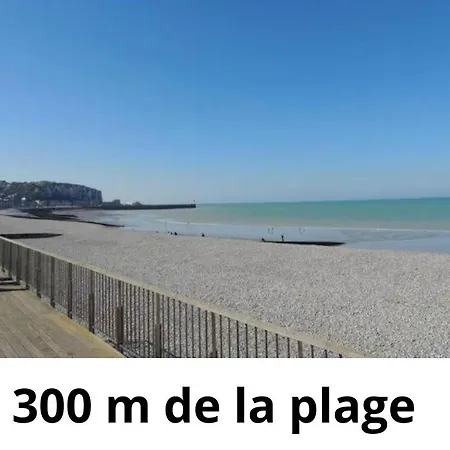 Apartament Caprices De Avec Grand Balcon Et Vue A 300 M Plage, Apercu Mer, Lit Queen Size, Les Bains Le Treport , Petit Dejeuner En Option, 2 Velos Fournis Mers-les-Bains